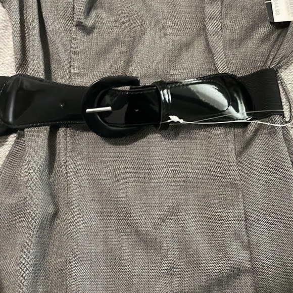 Dress - Picture 2 of 6